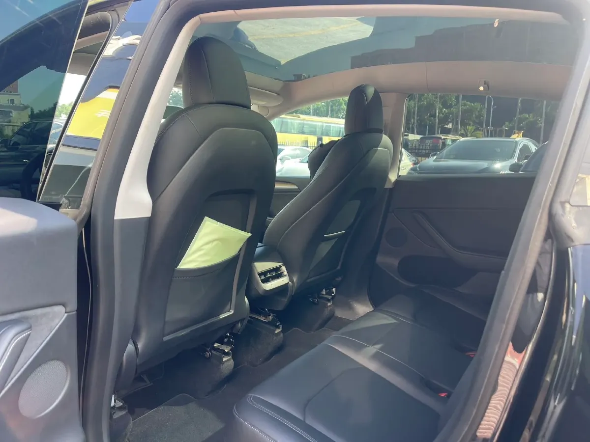 2021 Tesla Model Y BEV 60KWH,autocango,china used car exporter,china ev exporter,chinese used car exporter,chinese used ev exporter