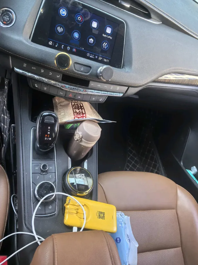 2022 Cadillac XT4 2.0T 237HP L4 9AT,autocango,china used car exporter,china ev exporter,chinese used car exporter,chinese used ev exporter