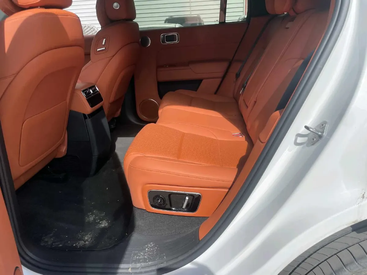 2023 Li L7 Range Extended 154HP REEV 40.9KWH,autocango,china used car exporter,china ev exporter,chinese used car exporter,chinese used ev exporter