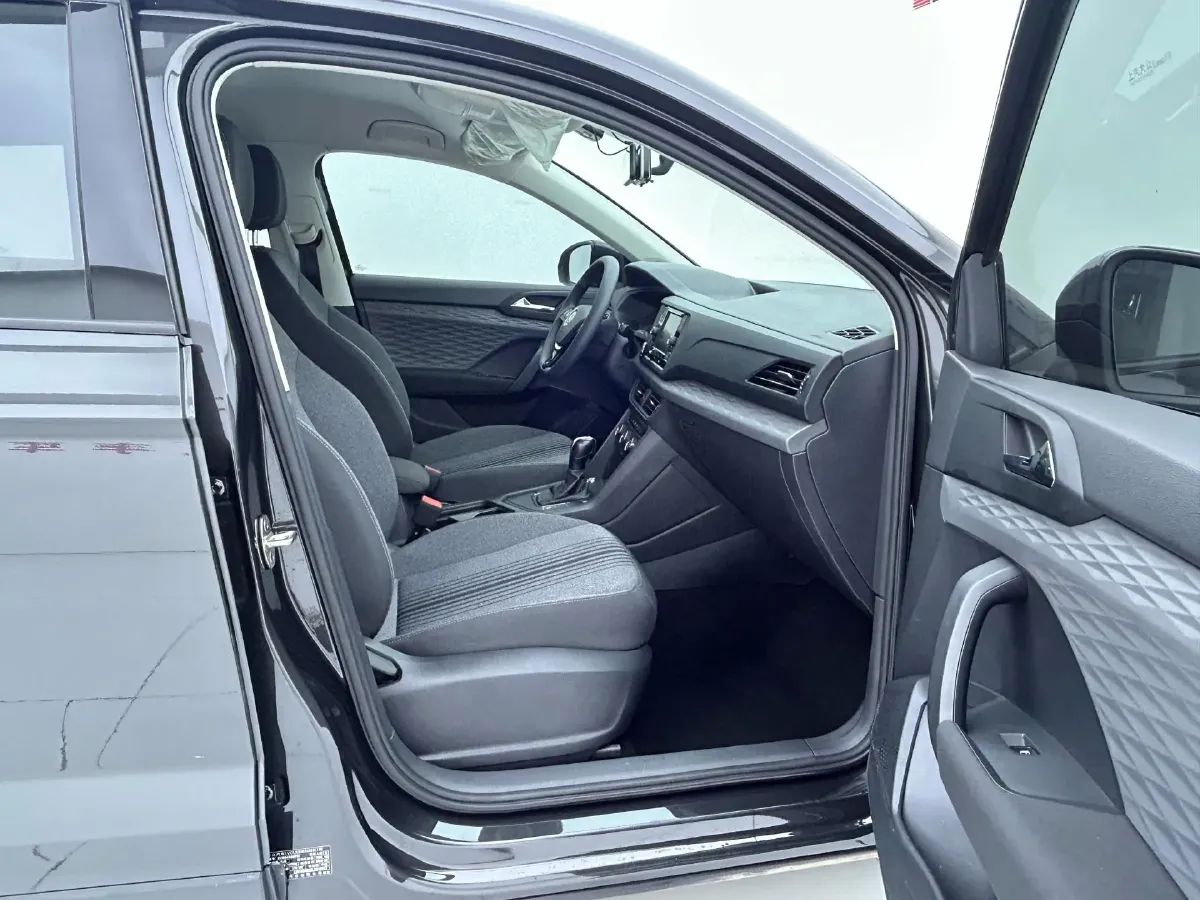 2020 Volkswagen Tharu 1.4T 150HP L4 7DCT,autocango,china used car exporter,china ev exporter,chinese used car exporter,chinese used ev exporter