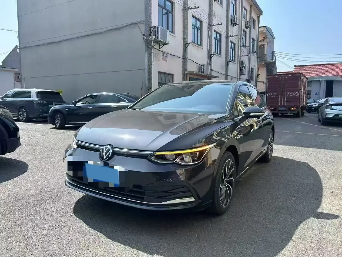 2023 Volkswagen Golf 1.4T 150HP L4 7DCT,autocango,china used car exporter,china ev exporter,chinese used car exporter,chinese used ev exporter