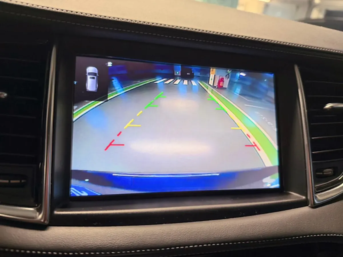 2018 Infiniti QX30 2.0T 211HP L4 7DCT,autocango,china used car exporter,china ev exporter,chinese used car exporter,chinese used ev exporter