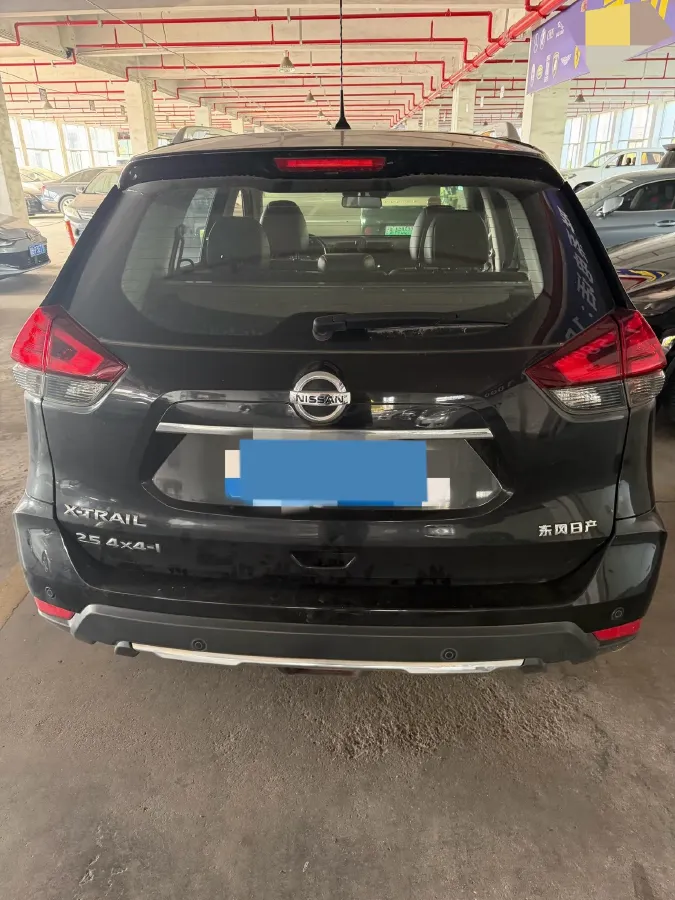 2021 Nissan X-Trail 2.5L 181HP L4 CVT,autocango,china used car exporter,china ev exporter,chinese used car exporter,chinese used ev exporter