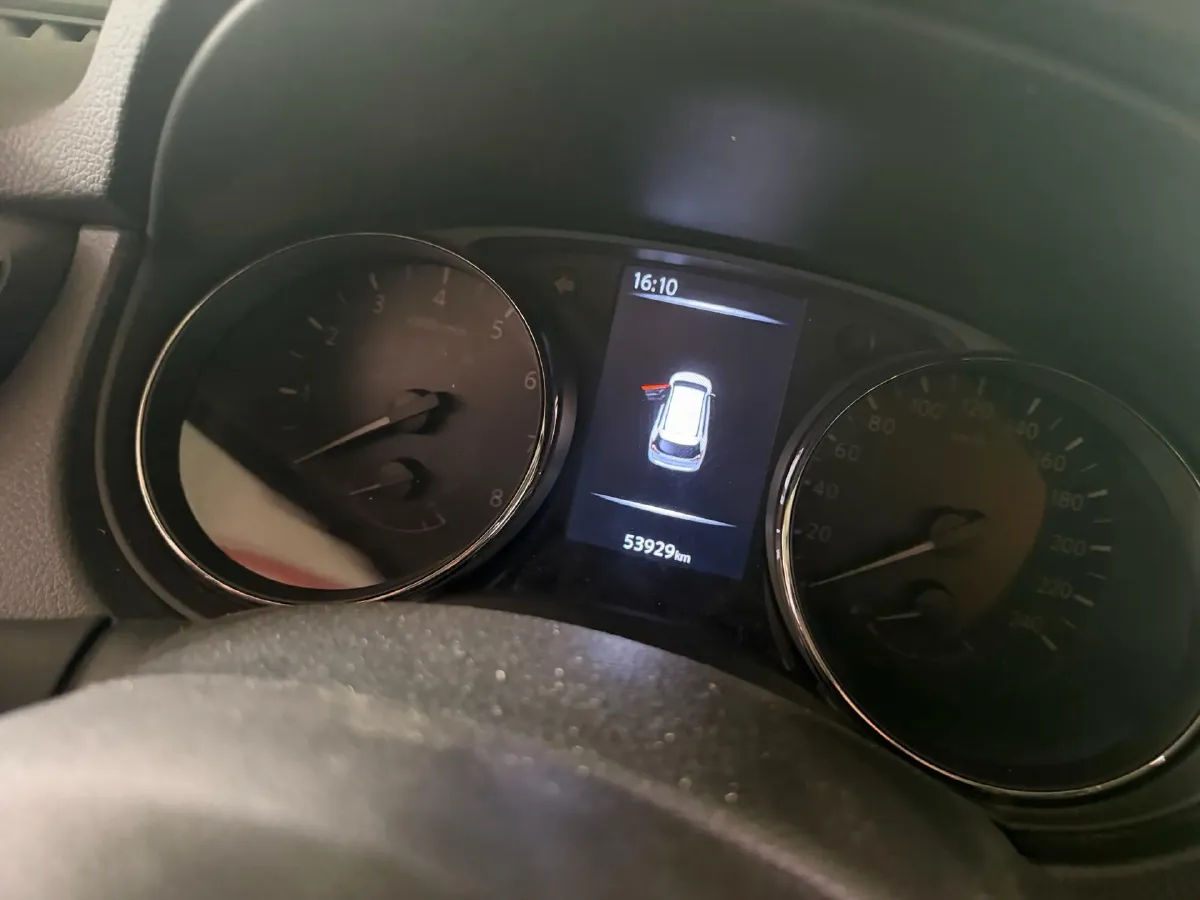 2021 Nissan X-Trail 2.5L 181HP L4 CVT,autocango,china used car exporter,china ev exporter,chinese used car exporter,chinese used ev exporter