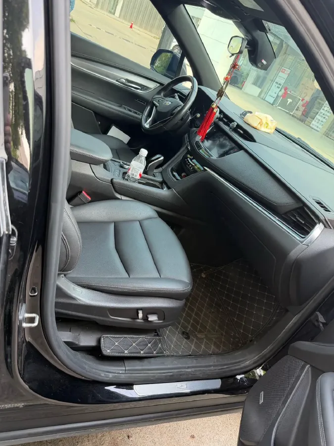 2021 Cadillac XT6 2.0T 237HP L4 9AT,autocango,china used car exporter,china ev exporter,chinese used car exporter,chinese used ev exporter