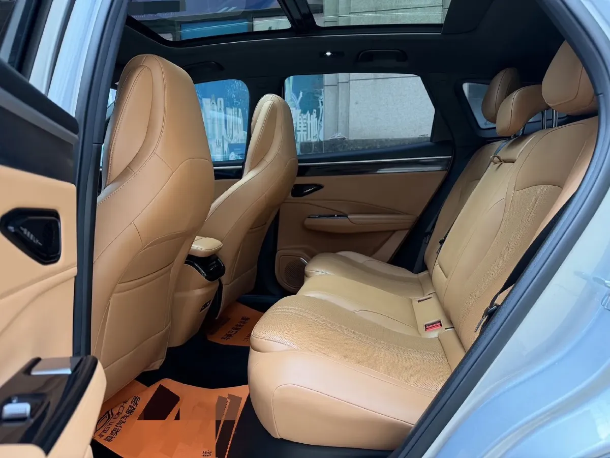 2025 Geely Galaxy L7 1.5L 112HP L4 1DHT PHEV 18.4KWH,autocango,china used car exporter,china ev exporter,chinese used car exporter,chinese used ev exporter