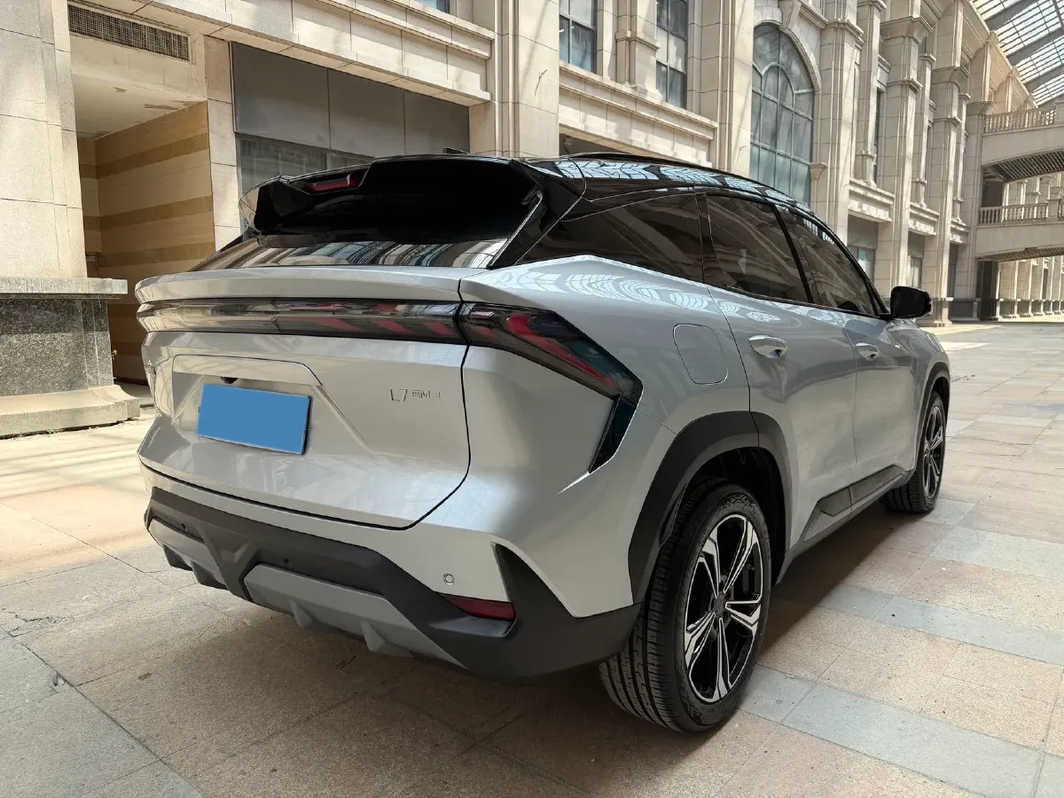 2025 Geely Galaxy L7 1.5L 112HP L4 1DHT PHEV 18.4KWH,autocango,china used car exporter,china ev exporter,chinese used car exporter,chinese used ev exporter