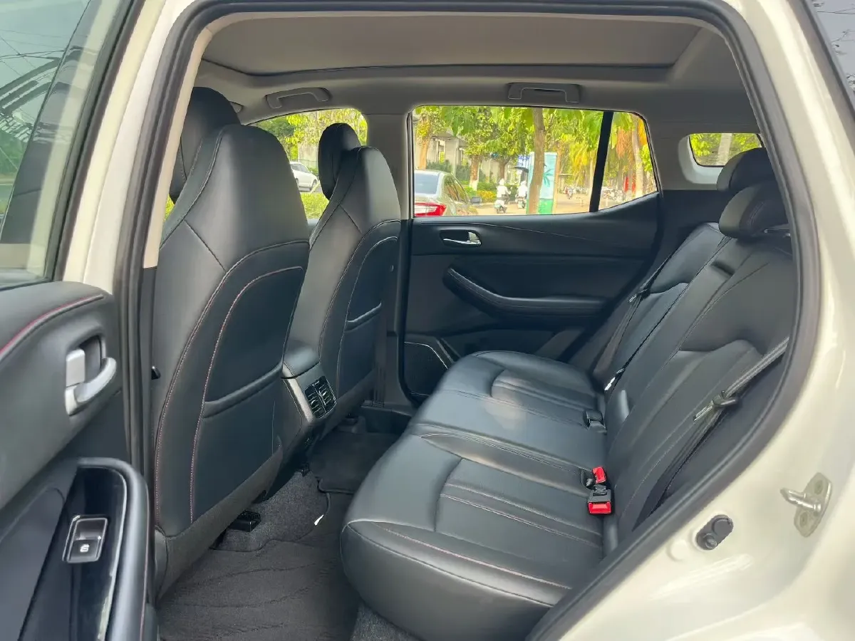 2021 GAC Trumpchi GS4 1.5T 169HP L4 6AT,autocango,china used car exporter,china ev exporter,chinese used car exporter,chinese used ev exporter