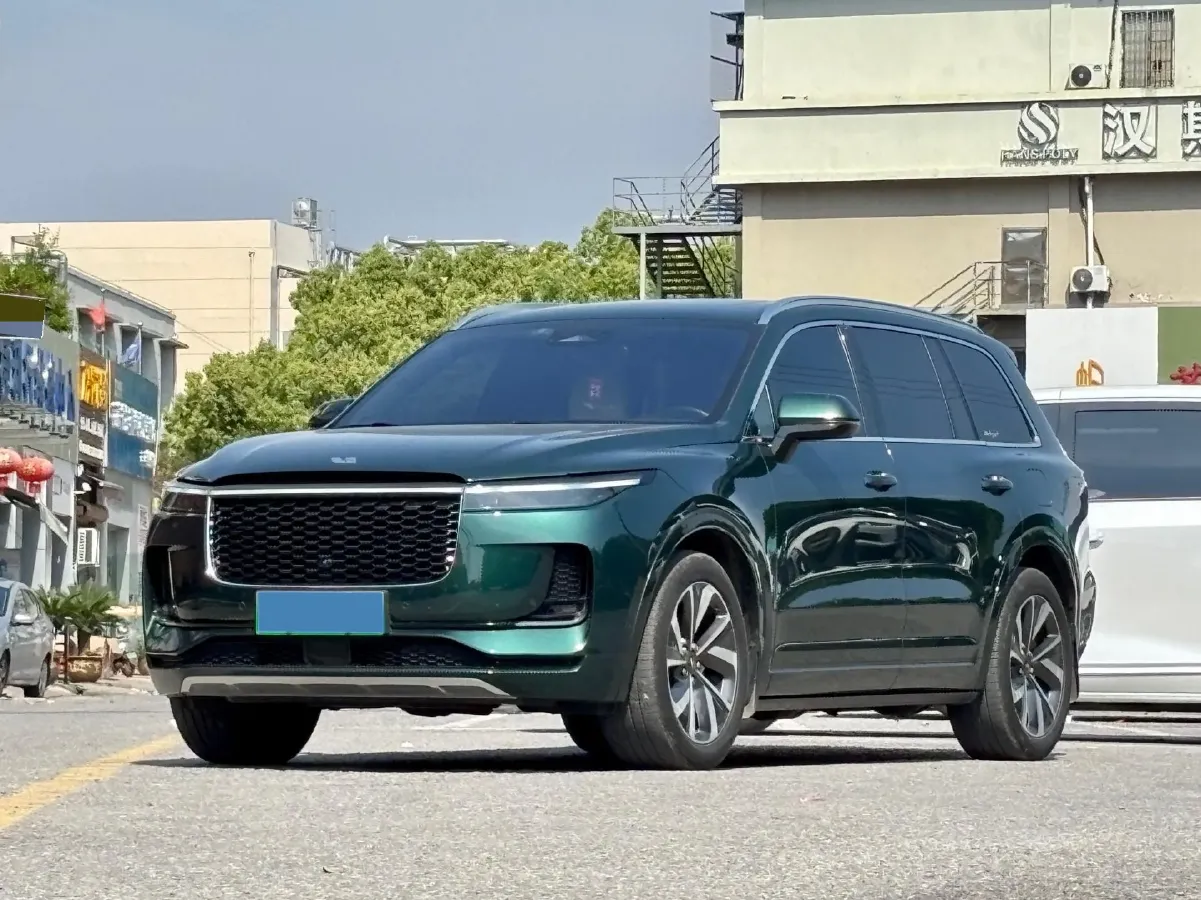 2021 Li ONE Range Extended 131HP REEV 40.5KWH,autocango,china used car exporter,china ev exporter,chinese used car exporter,chinese used ev exporter