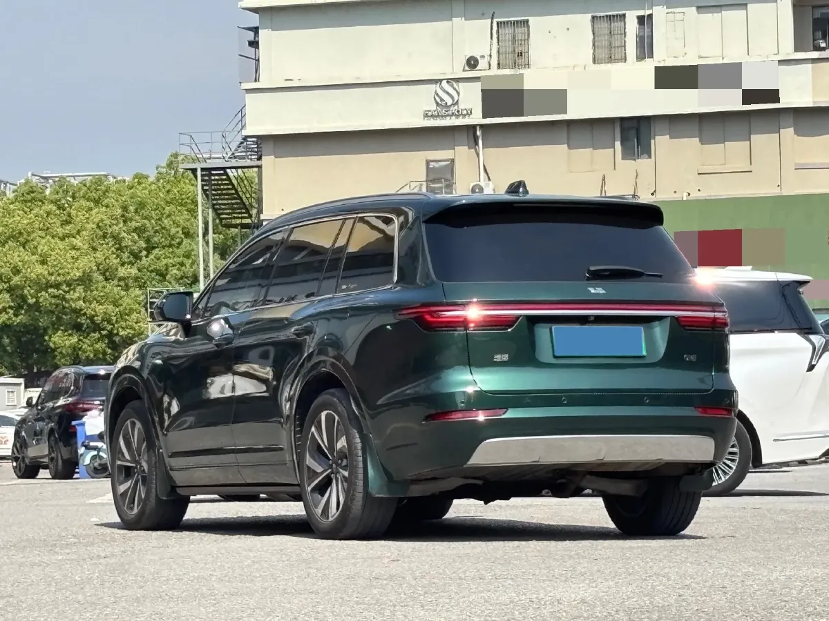 2021 Li ONE Range Extended 131HP REEV 40.5KWH,autocango,china used car exporter,china ev exporter,chinese used car exporter,chinese used ev exporter