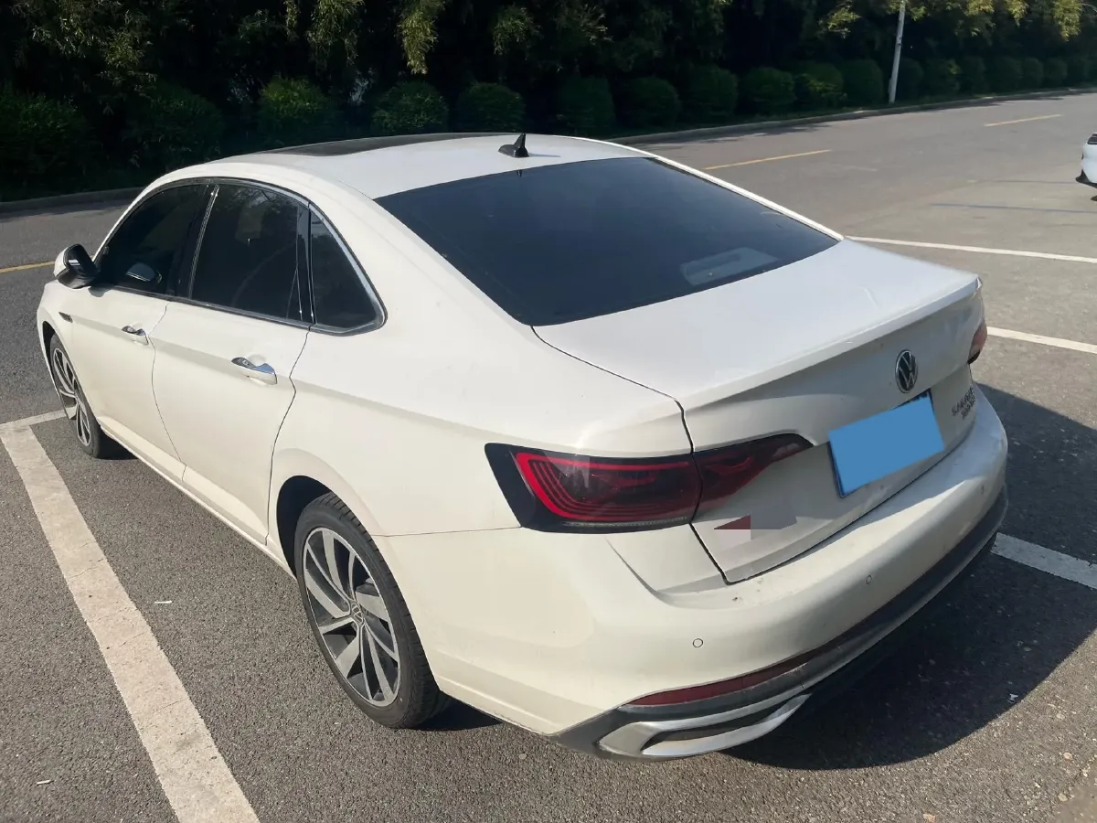 2023 Volkswagen Sagitar 1.5T 160HP L4 7DCT,autocango,china used car exporter,china ev exporter,chinese used car exporter,chinese used ev exporter