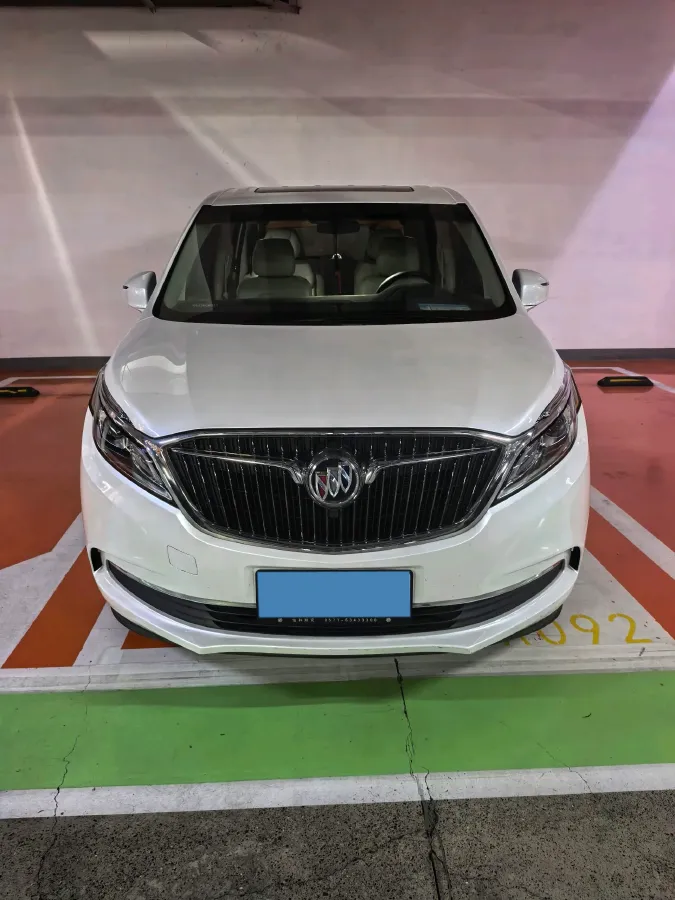 2018 Buick GL8 2.0T 260HP L4 6AT,autocango,china used car exporter,china ev exporter,chinese used car exporter,chinese used ev exporter