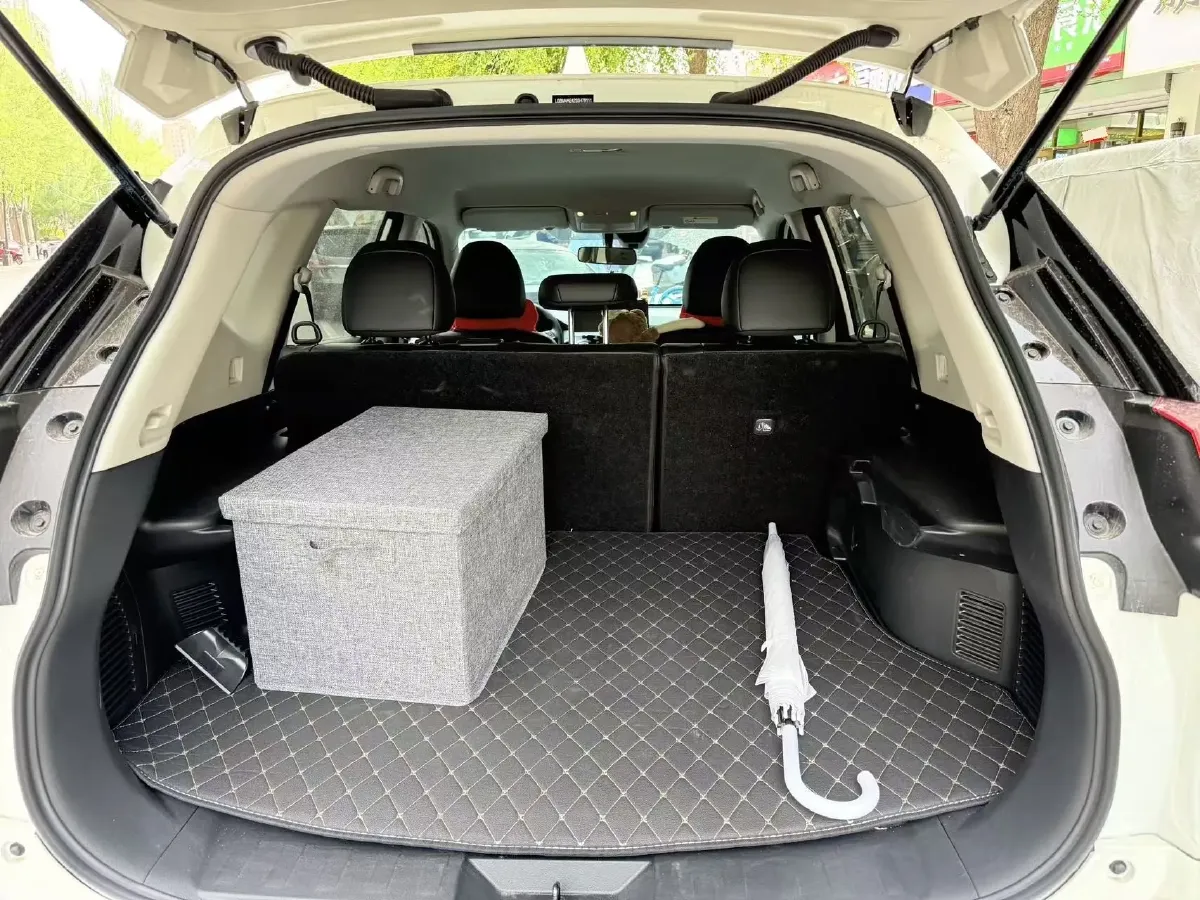 2025 Nissan X-Trail 2.0L 151HP L4 CVT,autocango,china used car exporter,china ev exporter,chinese used car exporter,chinese used ev exporter