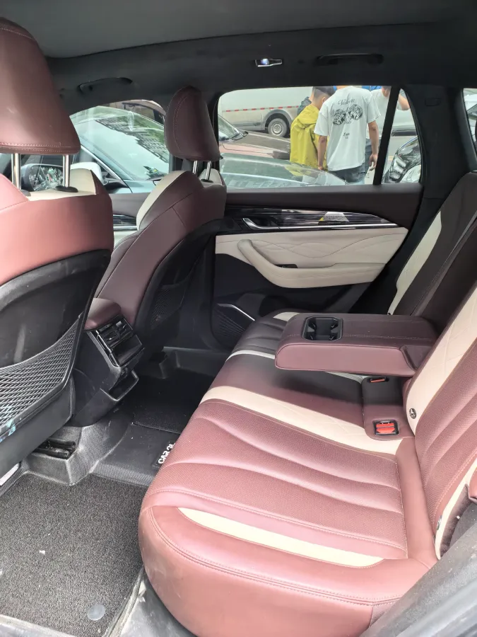 2024 Geely Monjaro 2.0T 238HP L4 8AT,autocango,china used car exporter,china ev exporter,chinese used car exporter,chinese used ev exporter