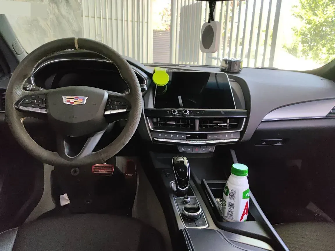 2021 Cadillac CT5 2.0T 237HP L4 10AT,autocango,china used car exporter,china ev exporter,chinese used car exporter,chinese used ev exporter