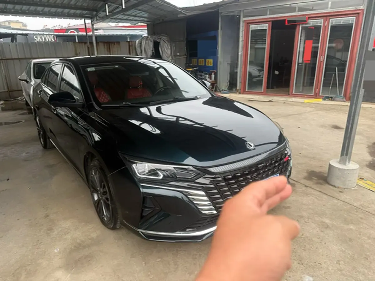 2021 DongFeng Aeolus YiXuan MAX 1.5T 190HP L4 7DCT,autocango,china used car exporter,china ev exporter,chinese used car exporter,chinese used ev exporter