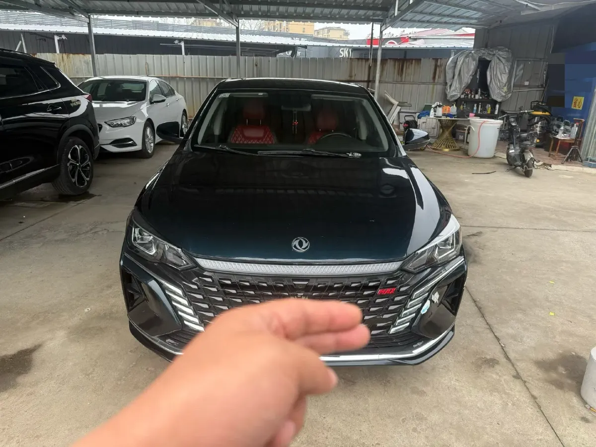 2021 DongFeng Aeolus YiXuan MAX 1.5T 190HP L4 7DCT,autocango,china used car exporter,china ev exporter,chinese used car exporter,chinese used ev exporter