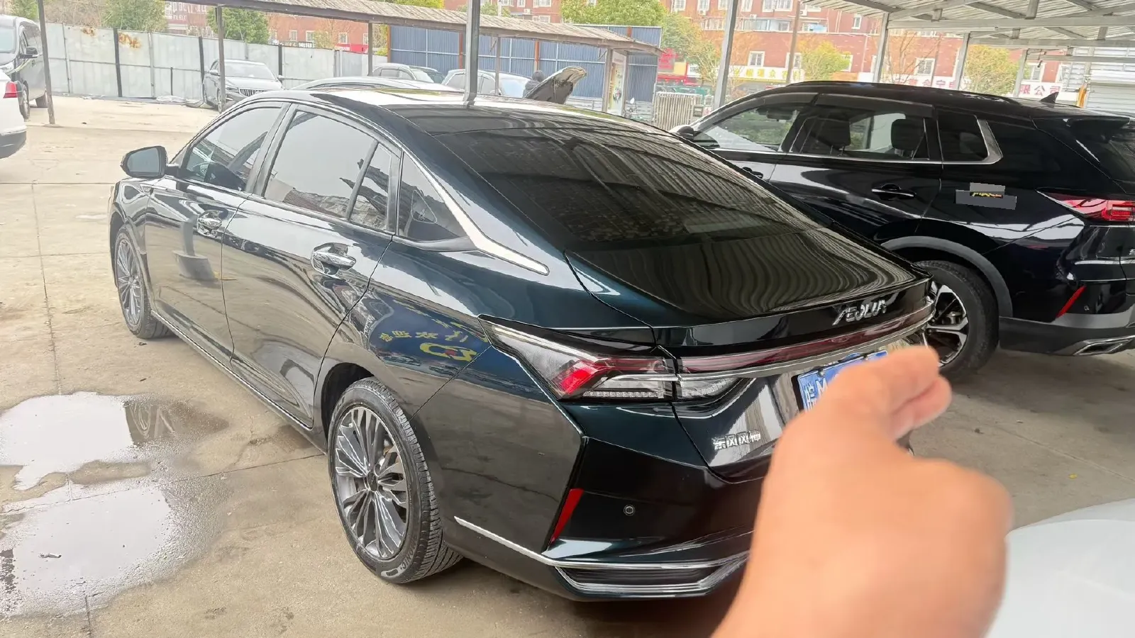 2021 DongFeng Aeolus YiXuan MAX 1.5T 190HP L4 7DCT,autocango,china used car exporter,china ev exporter,chinese used car exporter,chinese used ev exporter