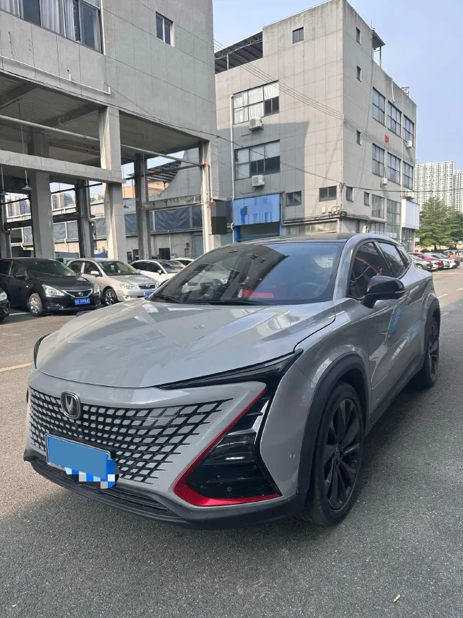 2021 ChangAn UNI-T 1.5T 180HP L4 7DCT,autocango,china used car exporter,china ev exporter,chinese used car exporter,chinese used ev exporter