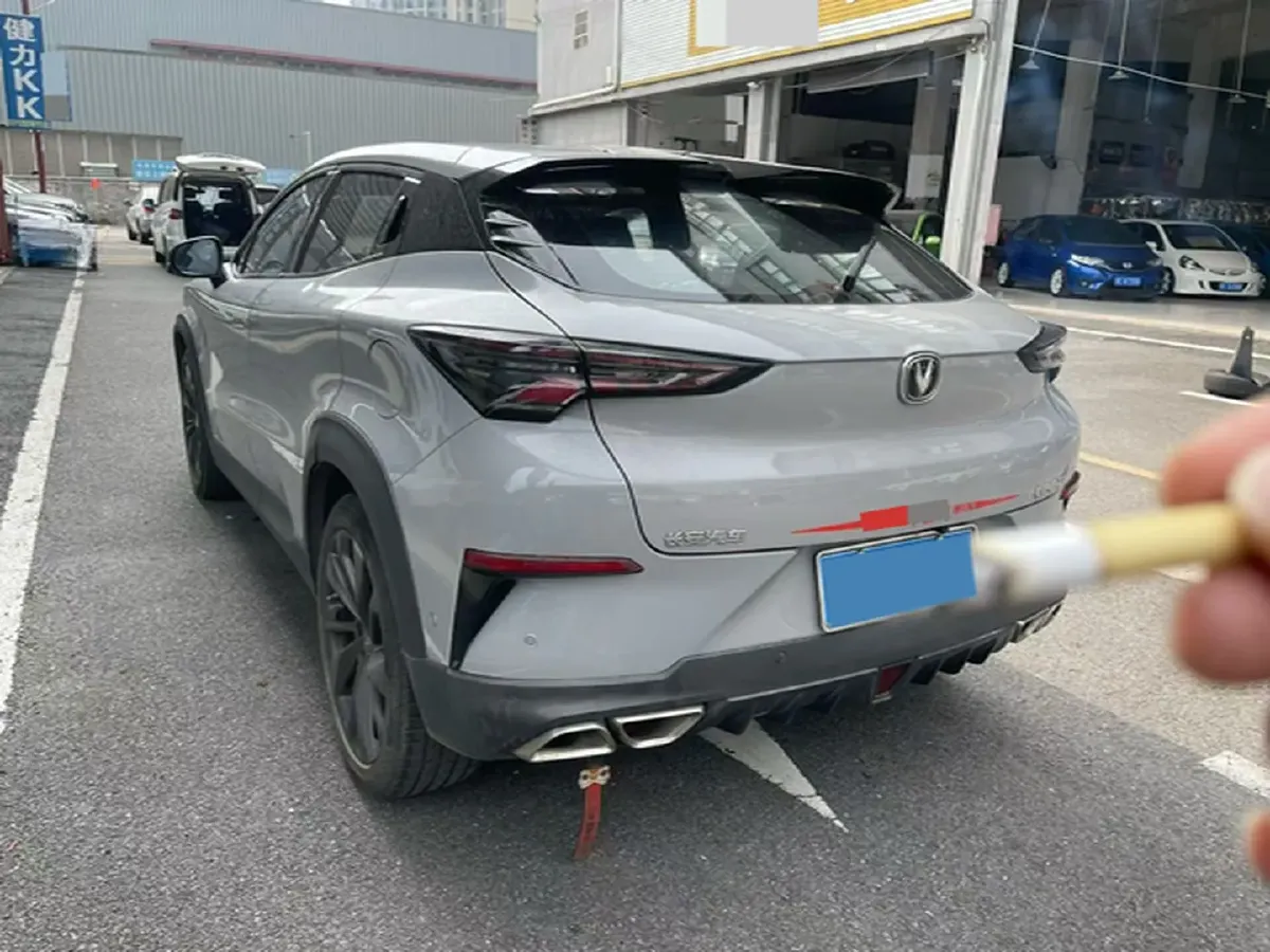 2021 ChangAn UNI-T 1.5T 180HP L4 7DCT,autocango,china used car exporter,china ev exporter,chinese used car exporter,chinese used ev exporter