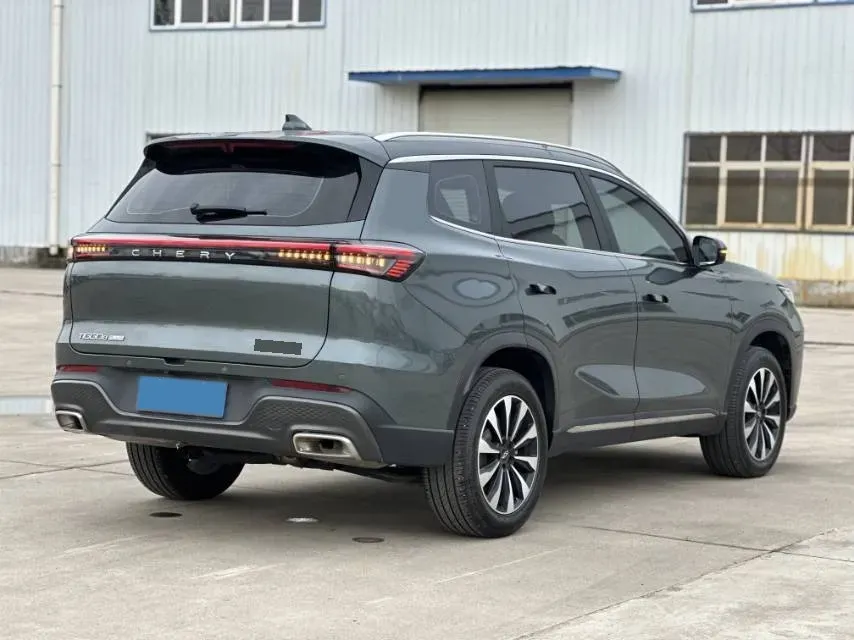 2025 Chery Tiggo 8 Plus 1.6T 197HP L4 7DCT,autocango,china used car exporter,china ev exporter,chinese used car exporter,chinese used ev exporter
