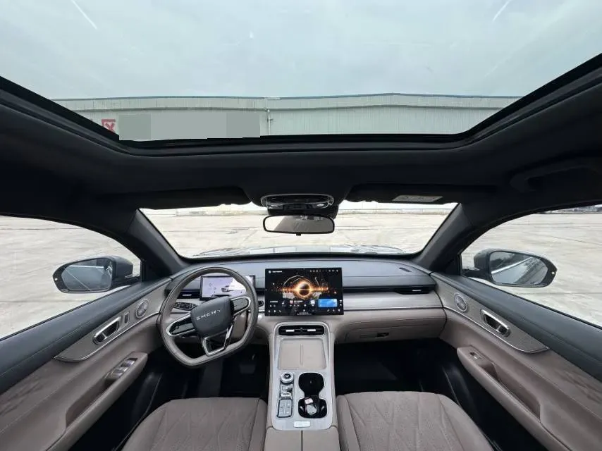 2025 Chery Tiggo 8 Plus 1.6T 197HP L4 7DCT,autocango,china used car exporter,china ev exporter,chinese used car exporter,chinese used ev exporter