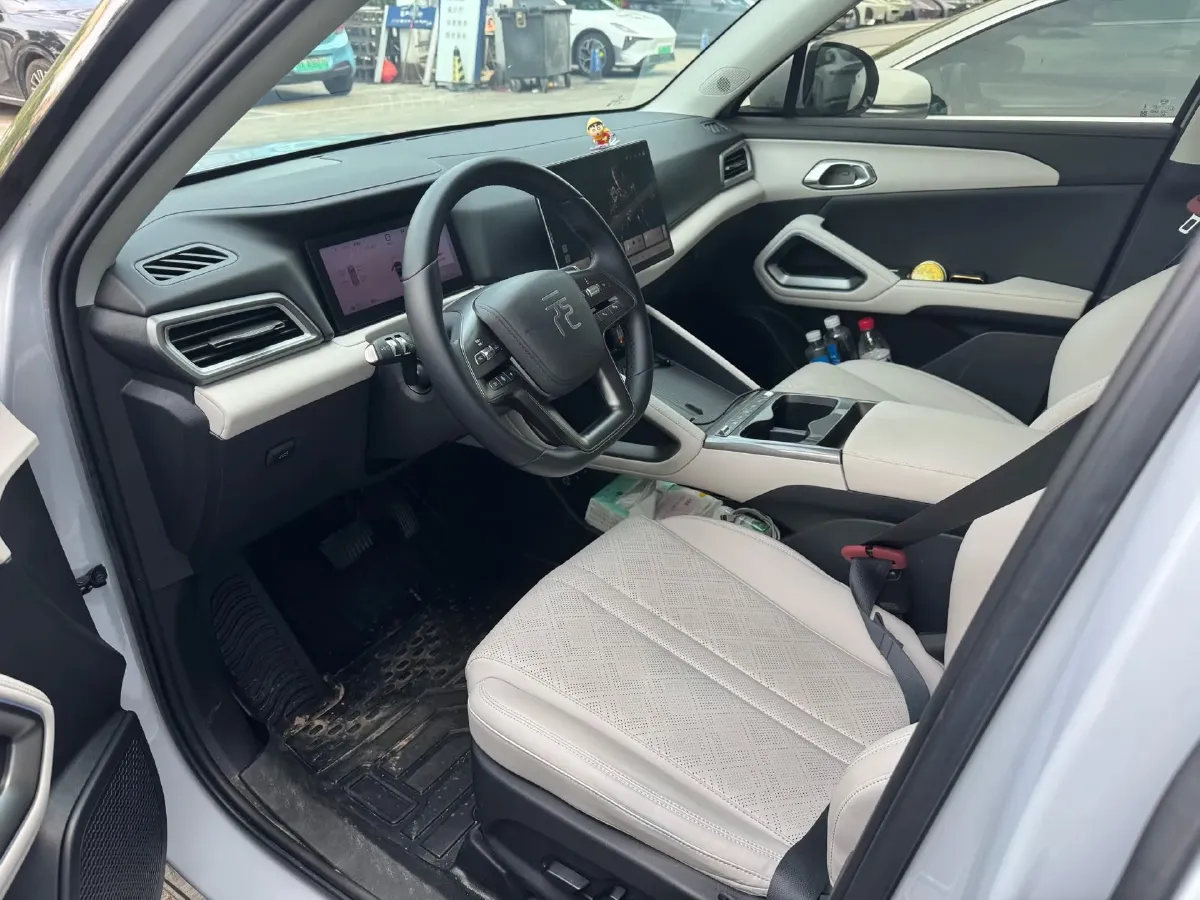 2024 BYD YuanUP BEV 45.12KWH,autocango,china used car exporter,china ev exporter,chinese used car exporter,chinese used ev exporter