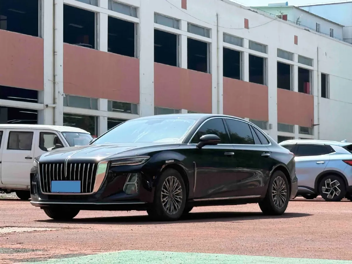 2024 HongQi H5 1.5T 169HP L4 7DCT,autocango,china used car exporter,china ev exporter,chinese used car exporter,chinese used ev exporter