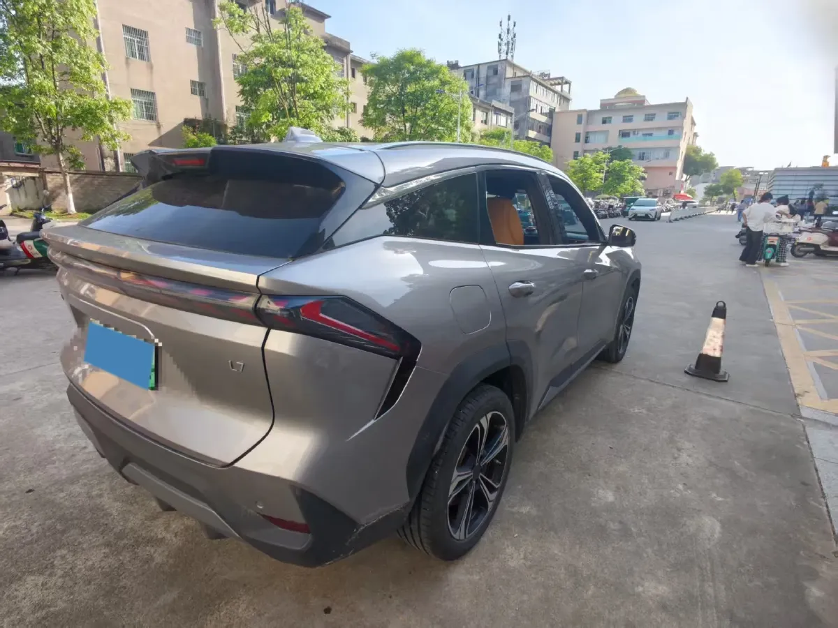 2024 Geely Galaxy L7 1.5T 163HP L4 3DHT PHEV 18.7KWH,autocango,china used car exporter,china ev exporter,chinese used car exporter,chinese used ev exporter