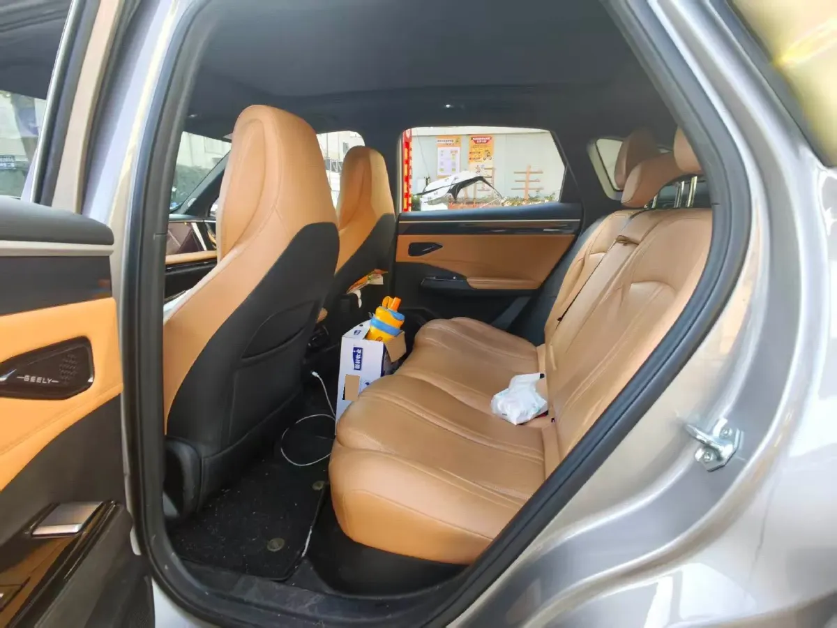 2024 Geely Galaxy L7 1.5T 163HP L4 3DHT PHEV 18.7KWH,autocango,china used car exporter,china ev exporter,chinese used car exporter,chinese used ev exporter