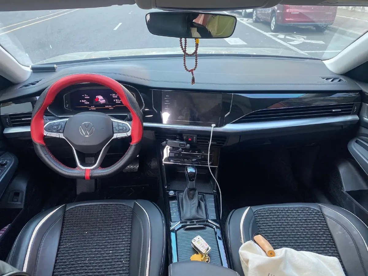 2025 Volkswagen Passat 2.0T 186HP L4 7DCT,autocango,china used car exporter,china ev exporter,chinese used car exporter,chinese used ev exporter