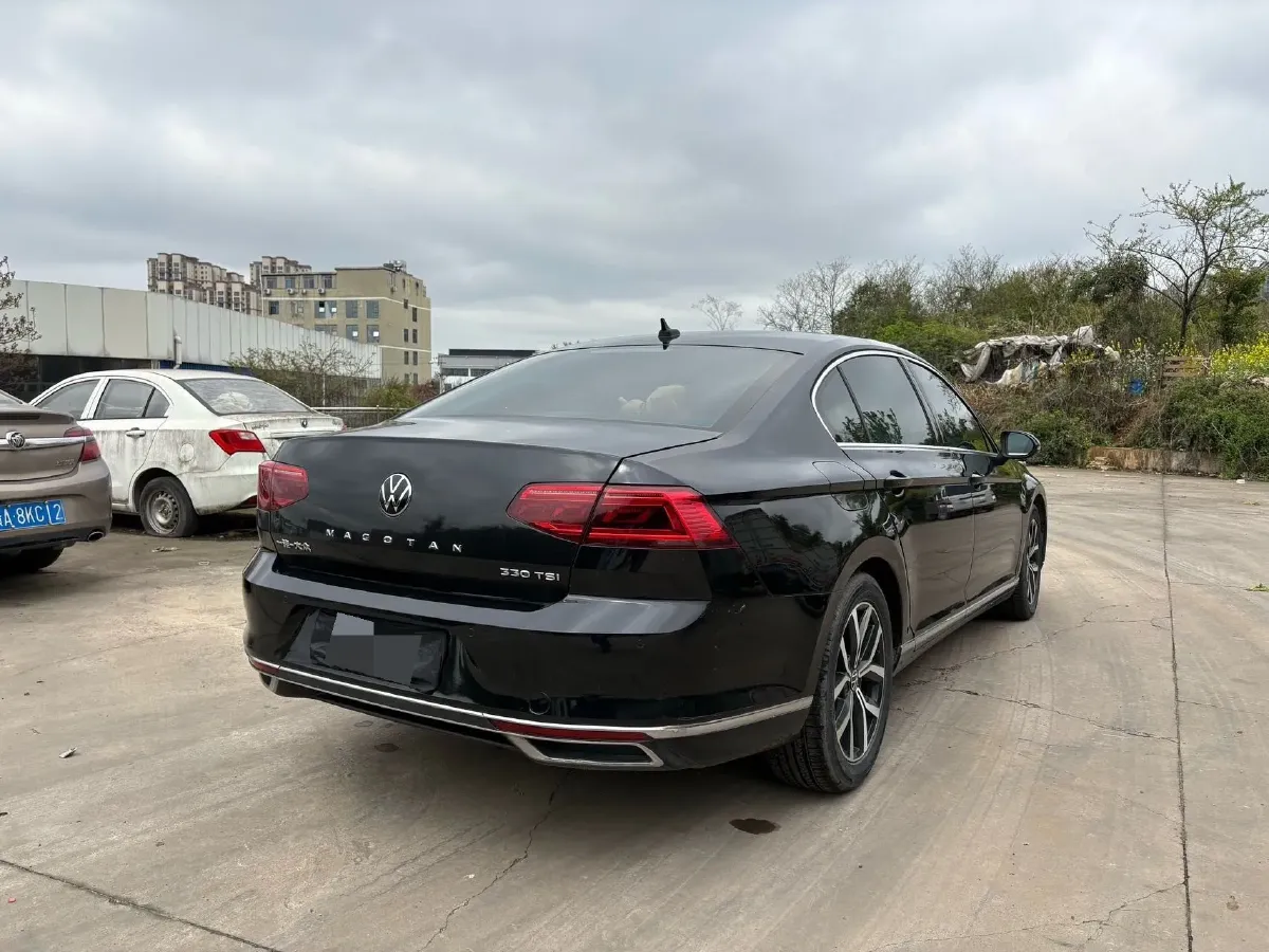 2020 Volkswagen Magotan 2.0T 186HP L4 7DCT,autocango,china used car exporter,china ev exporter,chinese used car exporter,chinese used ev exporter