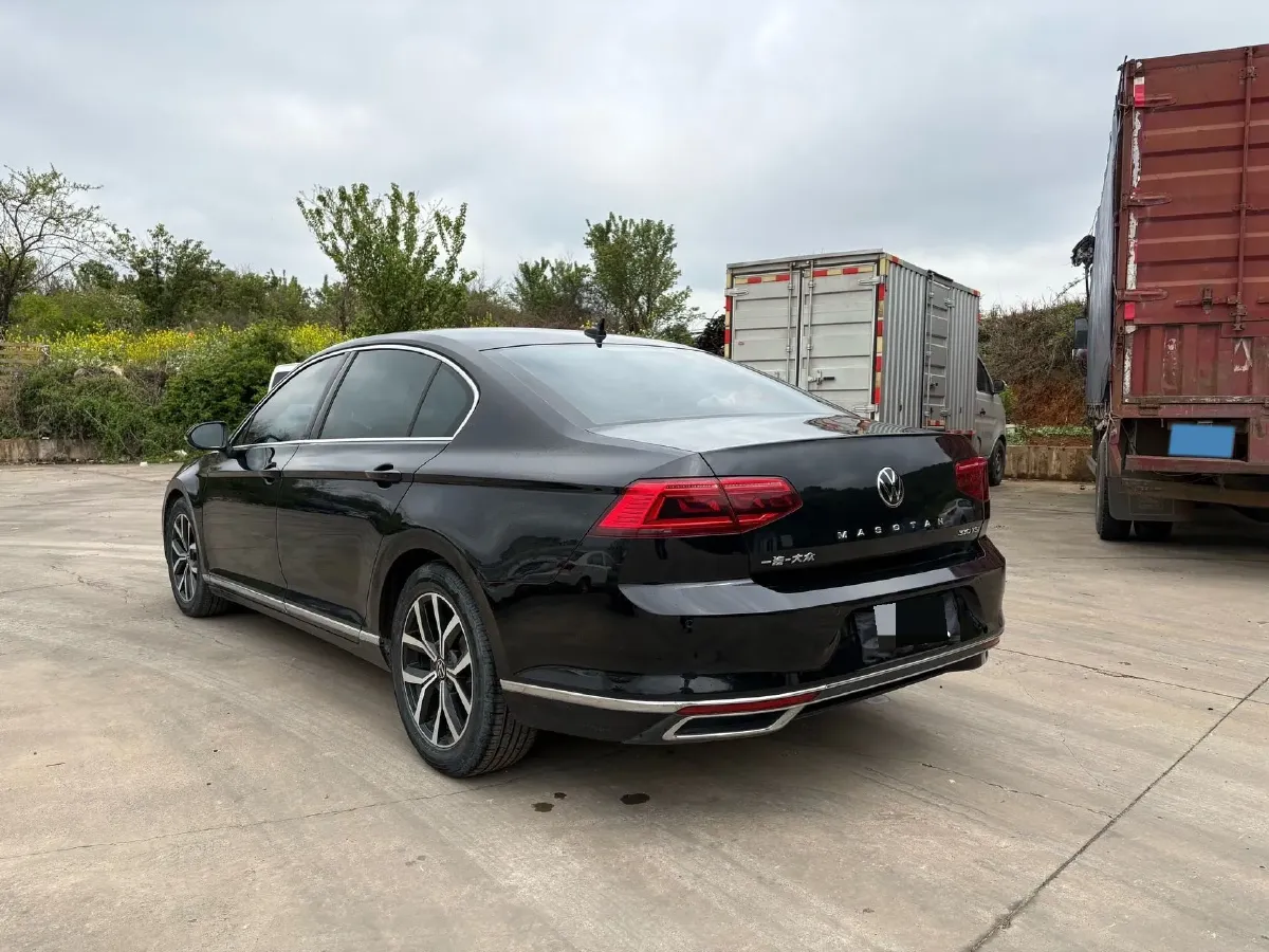 2020 Volkswagen Magotan 2.0T 186HP L4 7DCT,autocango,china used car exporter,china ev exporter,chinese used car exporter,chinese used ev exporter