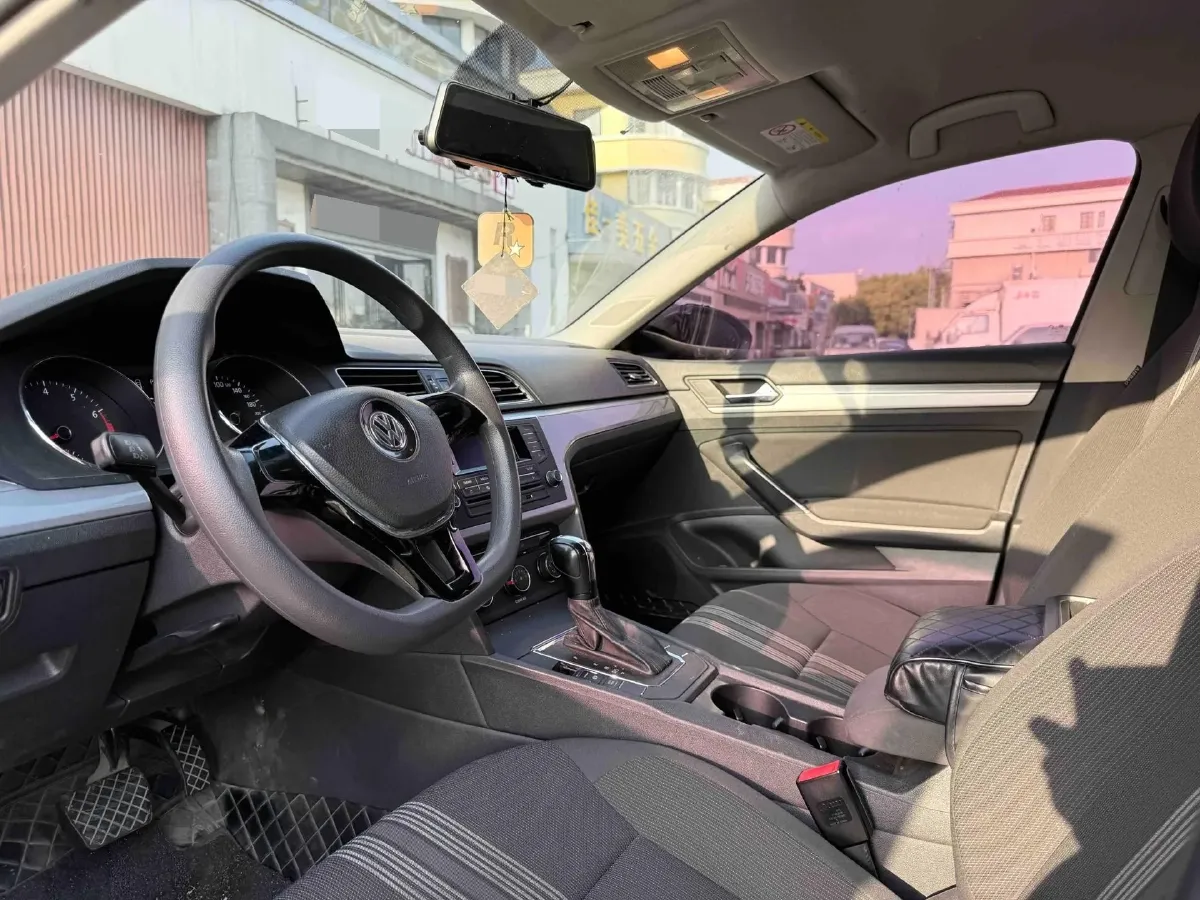 2018 Volkswagen Lamando 1.4T 131HP L4 7DCT,autocango,china used car exporter,china ev exporter,chinese used car exporter,chinese used ev exporter