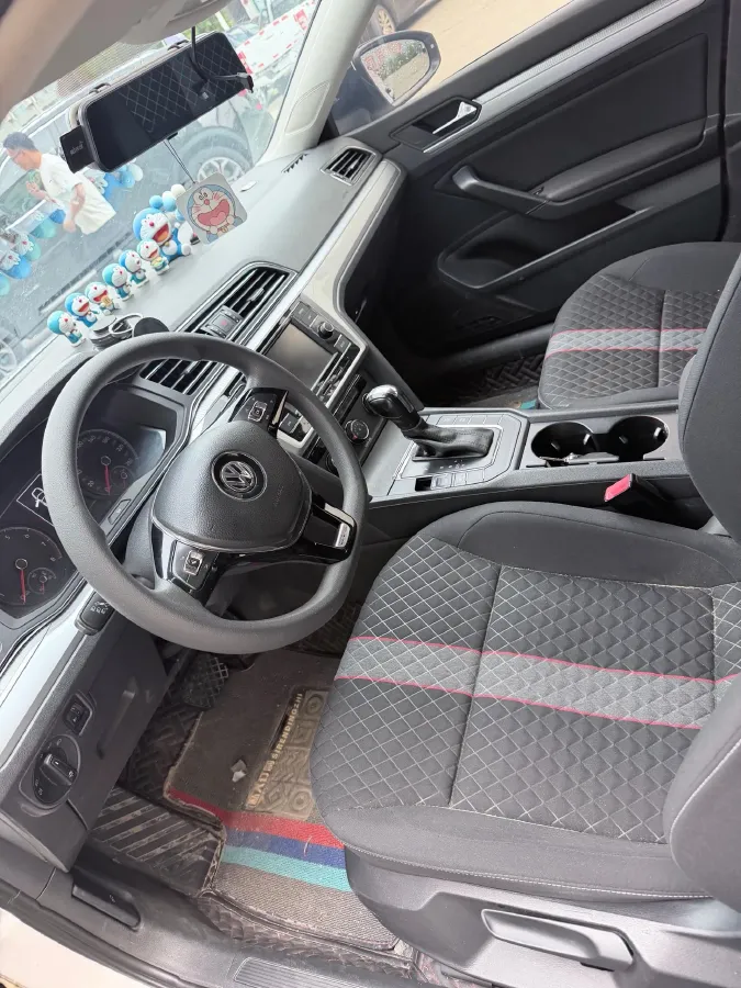 2019 Volkswagen T-Cross 1.4T 150HP L4 7DCT,autocango,china used car exporter,china ev exporter,chinese used car exporter,chinese used ev exporter