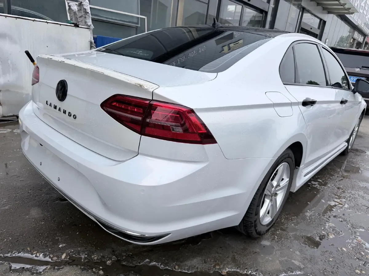 2019 Volkswagen T-Cross 1.4T 150HP L4 7DCT,autocango,china used car exporter,china ev exporter,chinese used car exporter,chinese used ev exporter