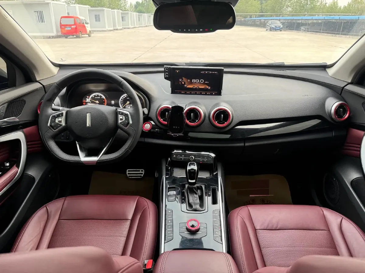 2017 WEY VV7 2.0T 234HP L4 7DCT,autocango,china used car exporter,china ev exporter,chinese used car exporter,chinese used ev exporter