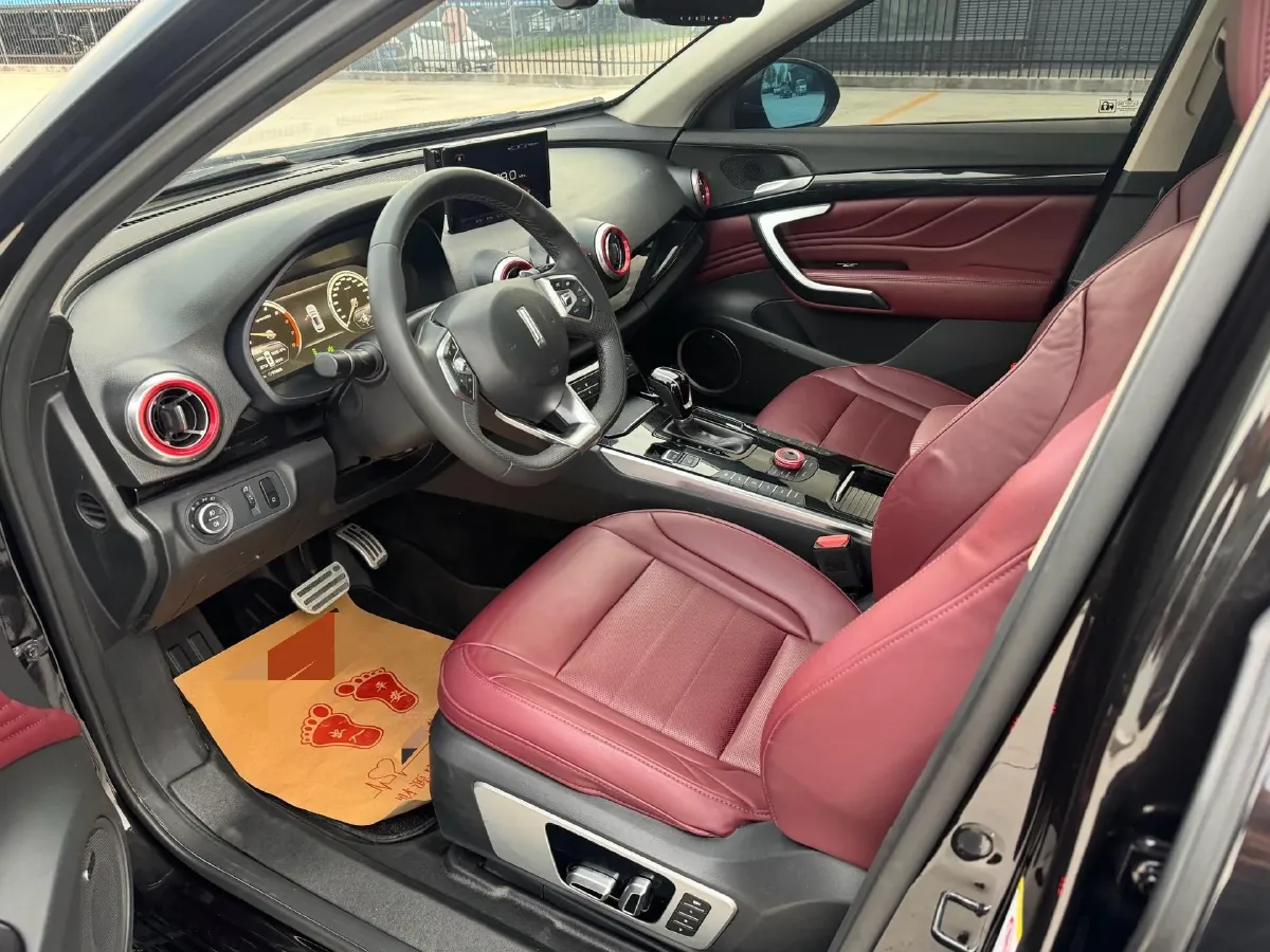 2017 WEY VV7 2.0T 234HP L4 7DCT,autocango,china used car exporter,china ev exporter,chinese used car exporter,chinese used ev exporter