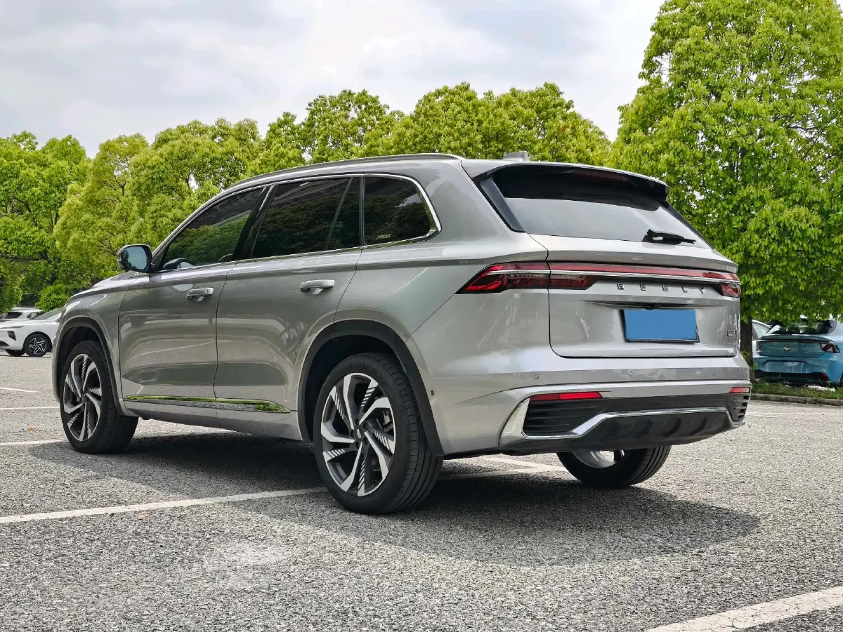 2021 Geely Monjaro 2.0T 218HP L4 7DCT,autocango,china used car exporter,china ev exporter,chinese used car exporter,chinese used ev exporter