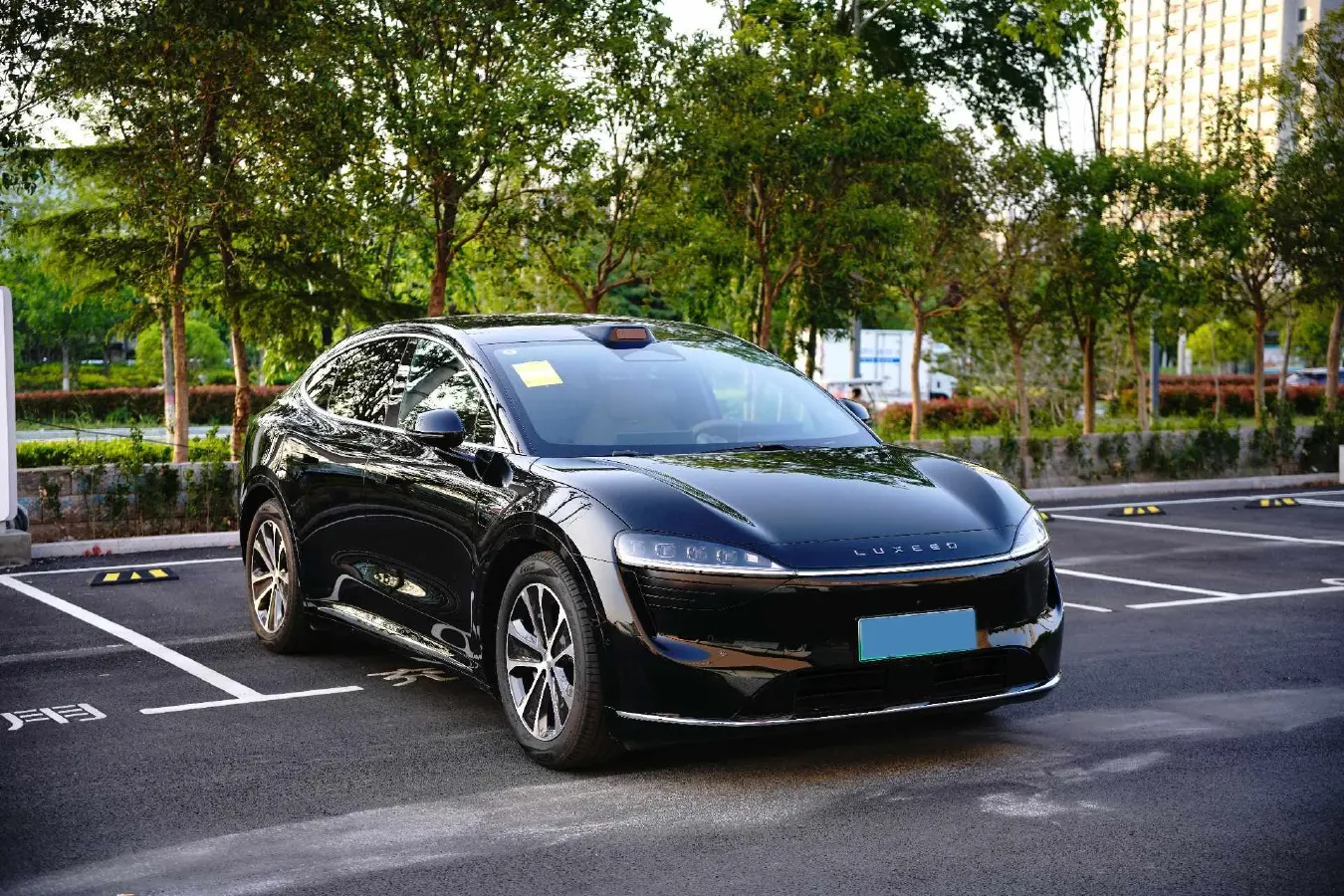 2024 HIMA R7 BEV 82KWH,autocango,china used car exporter,china ev exporter,chinese used car exporter,chinese used ev exporter