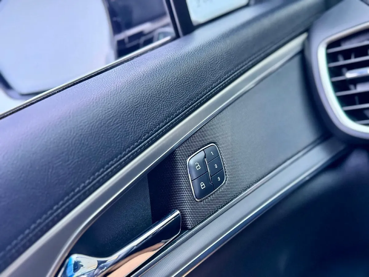 2017 Lincoln MKX 2.0T 253HP L4 6AT,autocango,china used car exporter,china ev exporter,chinese used car exporter,chinese used ev exporter