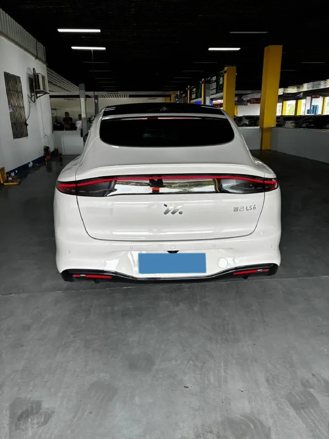 2026 IM LS6 REEV 155HP REEV,autocango,china used car exporter,china ev exporter,chinese used car exporter,chinese used ev exporter