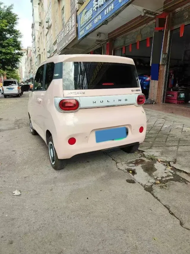 2024 WuLing HongGuang MINI EV BEV 17.3KWH,autocango,china used car exporter,china ev exporter,chinese used car exporter,chinese used ev exporter