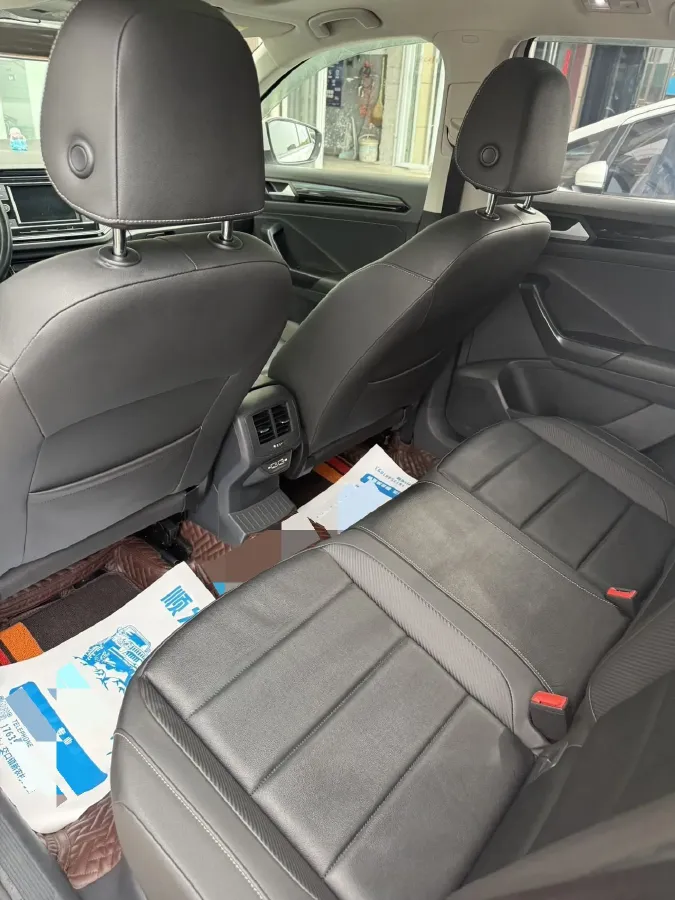 2019 Volkswagen T-Roc 1.4T 150HP L4 7DCT,autocango,china used car exporter,china ev exporter,chinese used car exporter,chinese used ev exporter