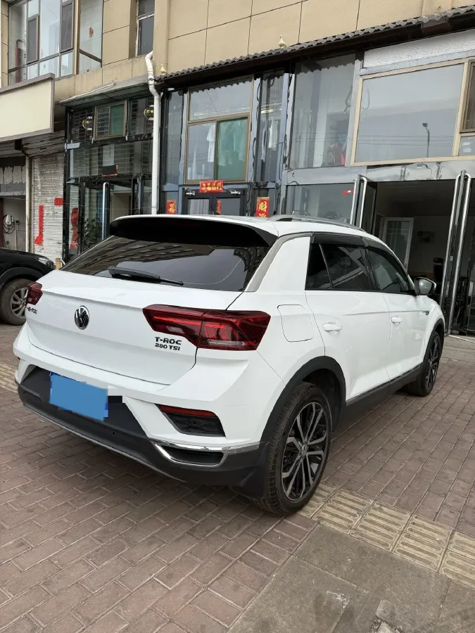 2019 Volkswagen T-Roc 1.4T 150HP L4 7DCT,autocango,china used car exporter,china ev exporter,chinese used car exporter,chinese used ev exporter