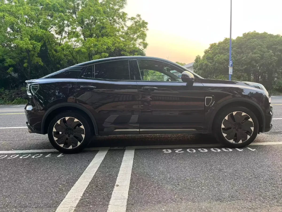 2021 Peugeot 508L 1.6T 200HP L4 8AT PHEV 12KWH,autocango,china used car exporter,china ev exporter,chinese used car exporter,chinese used ev exporter