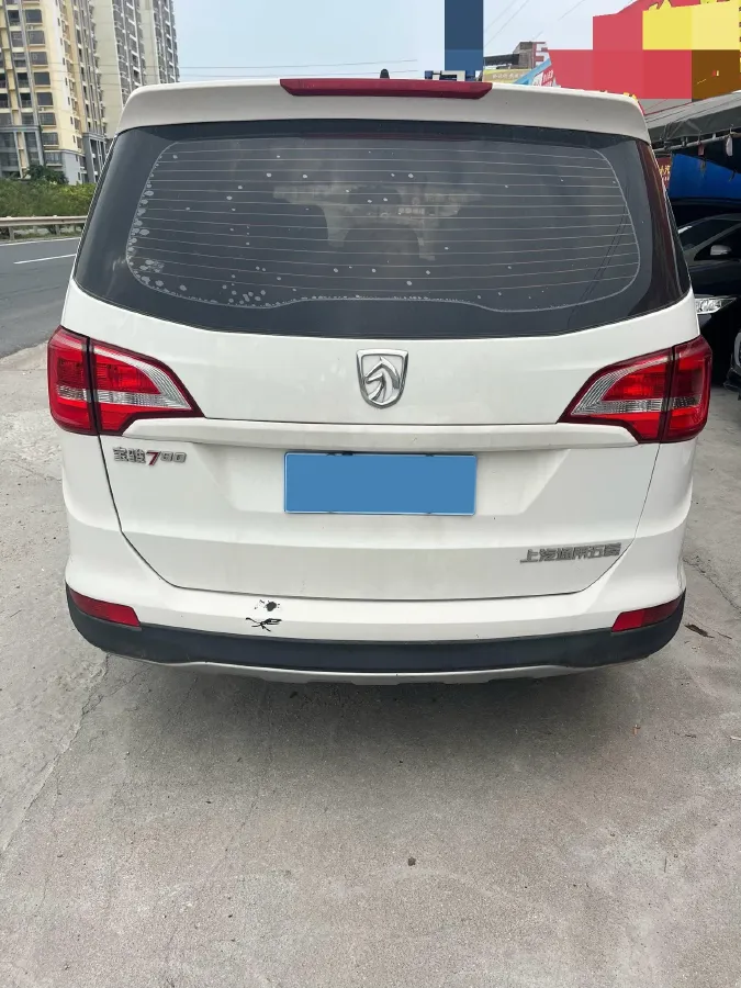 2019 BaoJun 730 1.5L 105HP L4 6MT,autocango,china used car exporter,china ev exporter,chinese used car exporter,chinese used ev exporter
