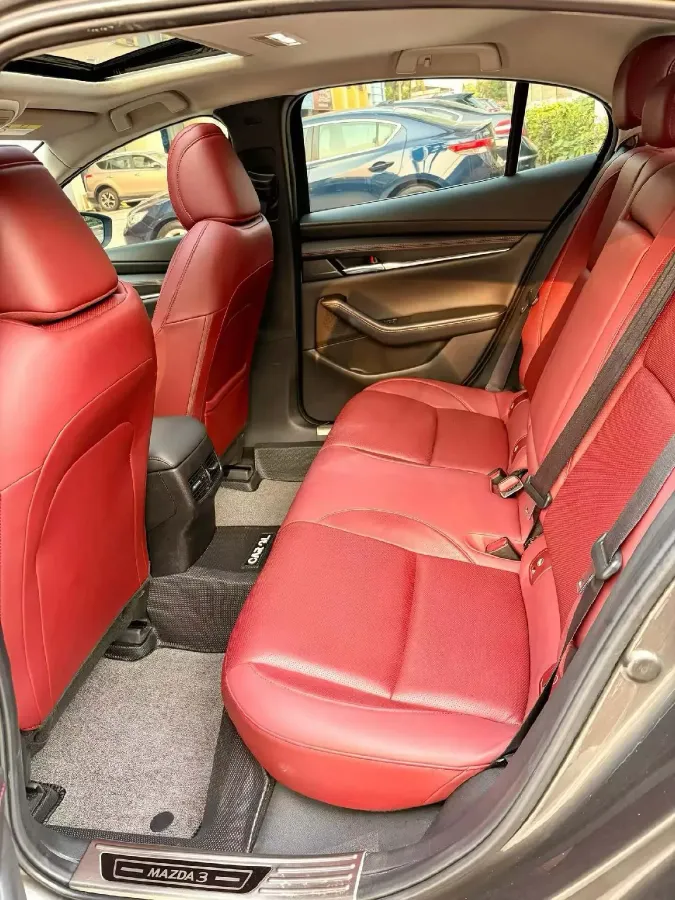 2023 Mazda 3 Axela 2.0L 158HP L4 6AT,autocango,china used car exporter,china ev exporter,chinese used car exporter,chinese used ev exporter