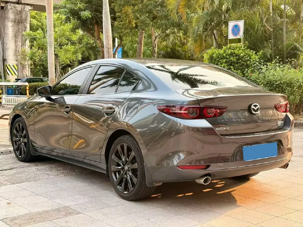2023 Mazda 3 Axela 2.0L 158HP L4 6AT,autocango,china used car exporter,china ev exporter,chinese used car exporter,chinese used ev exporter