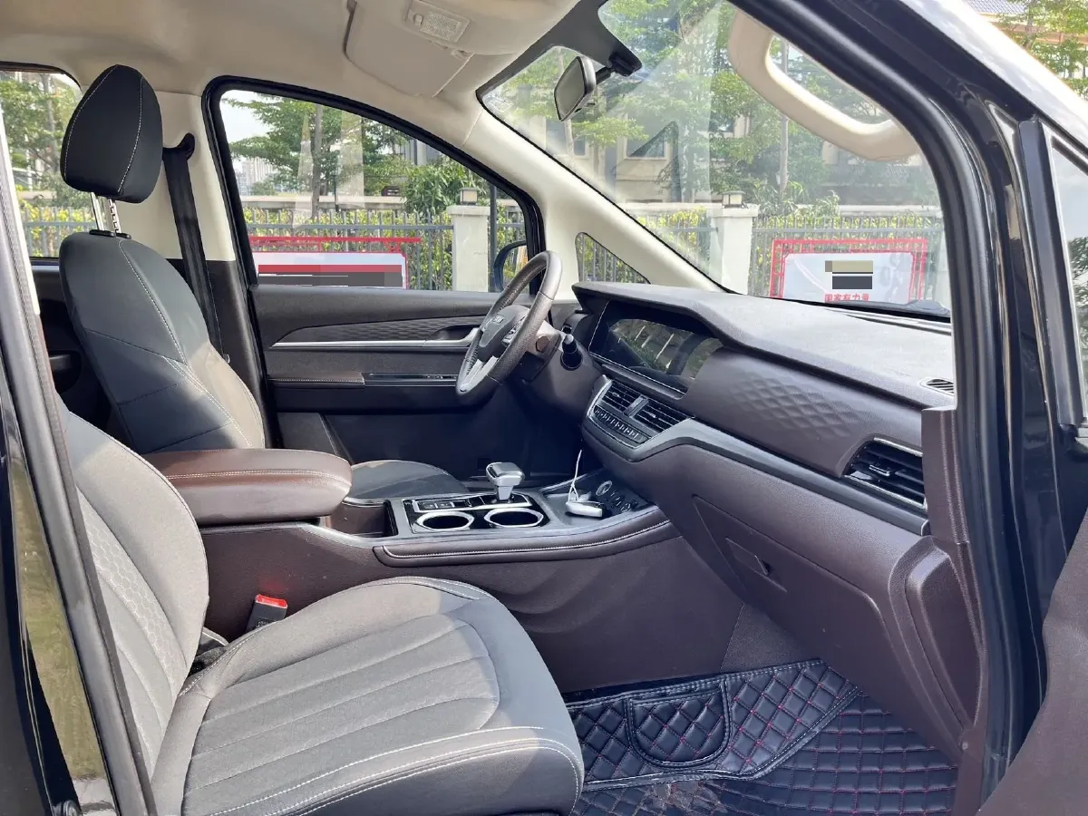 2023 BAW RuiSheng Trump M7 2.0L 144HP L4 8AT,autocango,china used car exporter,china ev exporter,chinese used car exporter,chinese used ev exporter